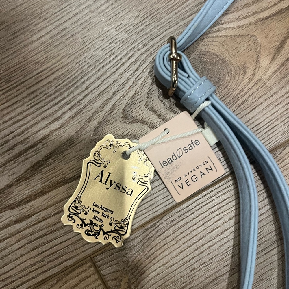 Chic Light Blue Crossbody Bag with Bow Detail - Picture 4 of 6